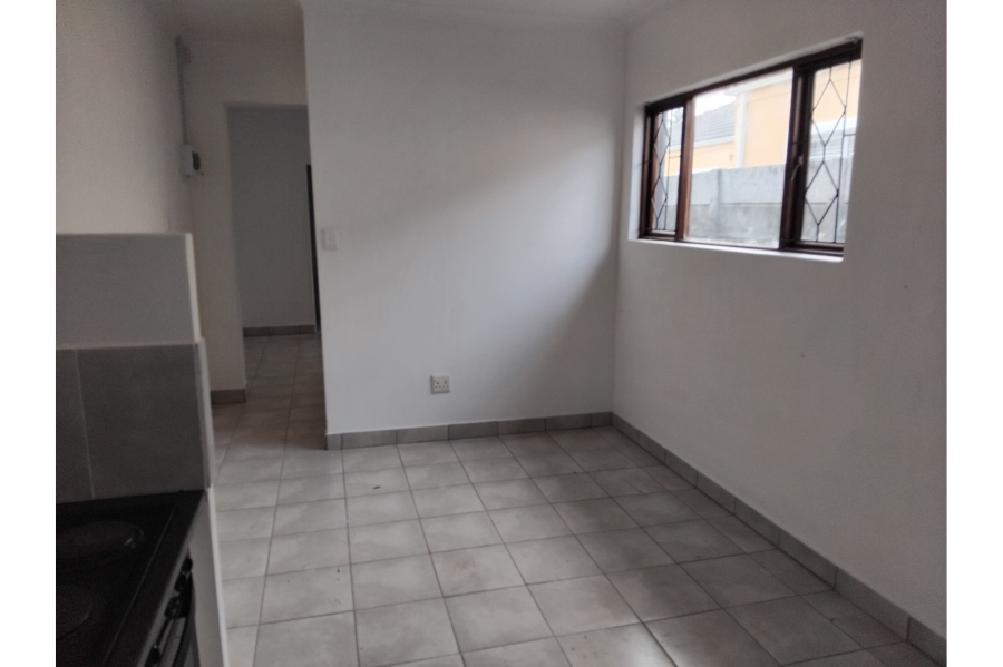 4 Bedroom Property for Sale in Zeekoevlei Western Cape